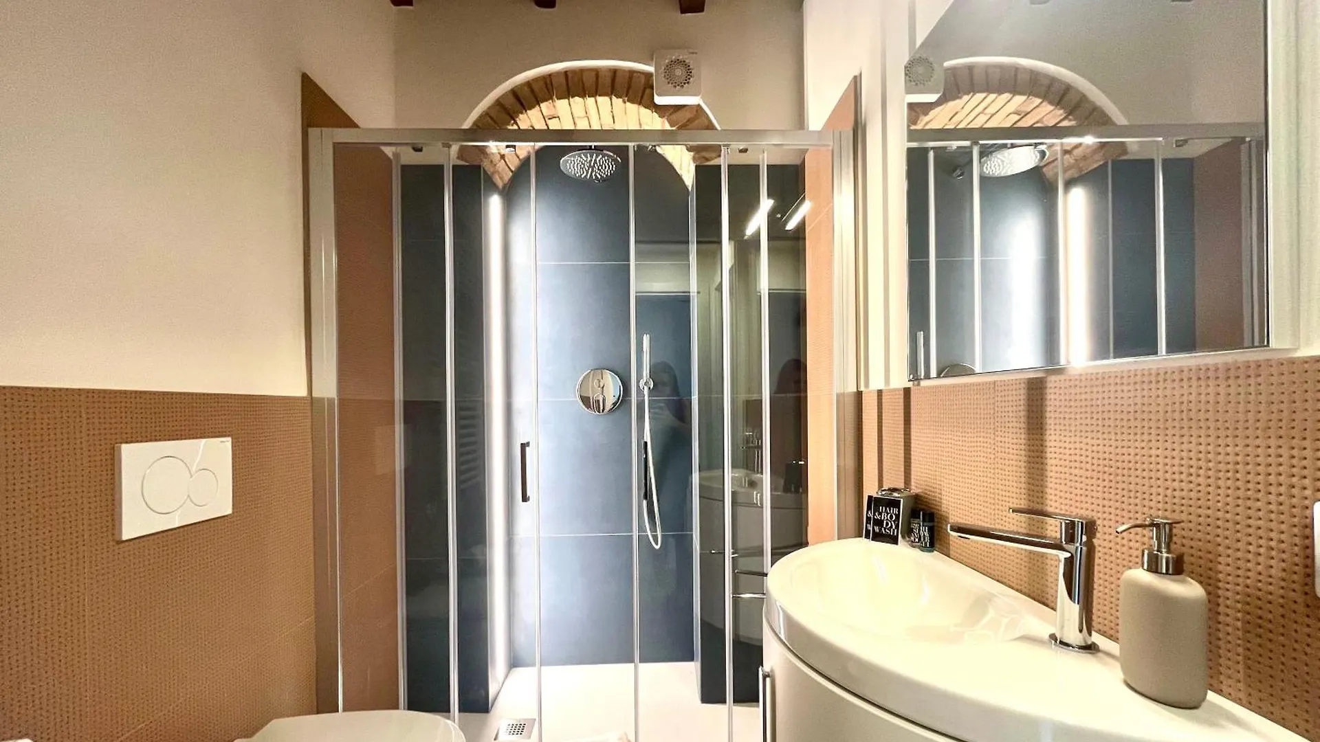 Sant'Agostino Charme&Relax Apartment Bergamo Italy